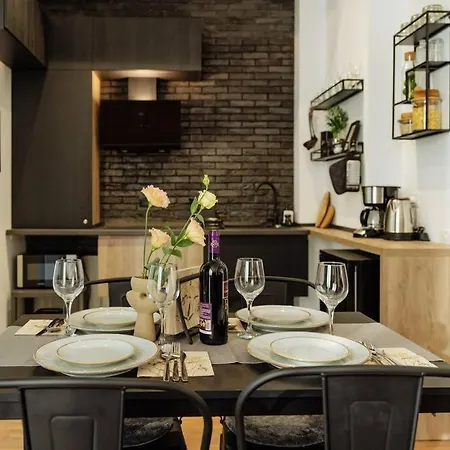 6 - New Building & Parking * Bukarest