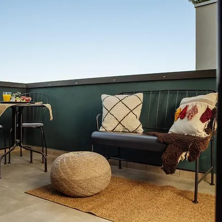 6 - New Building & Parking Apartment *