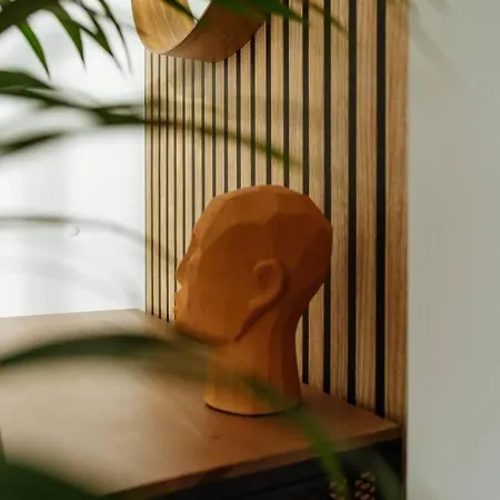 6 - New Building & Parking Daire