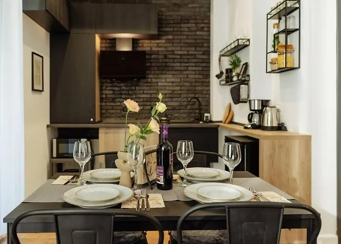 6 - New Building & Parking * Bucareste