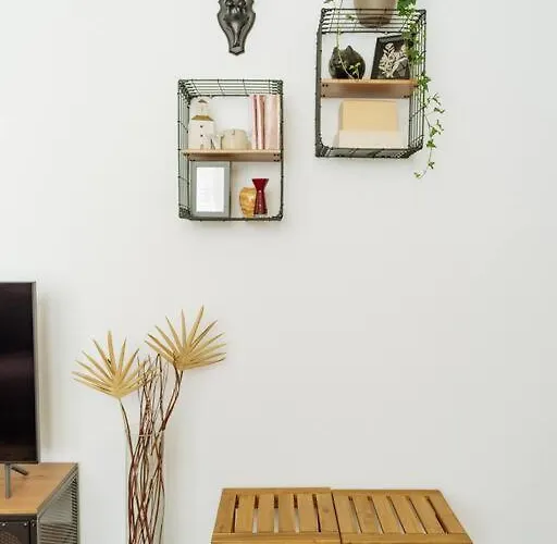 6 - New Building & Parking ブカレスト