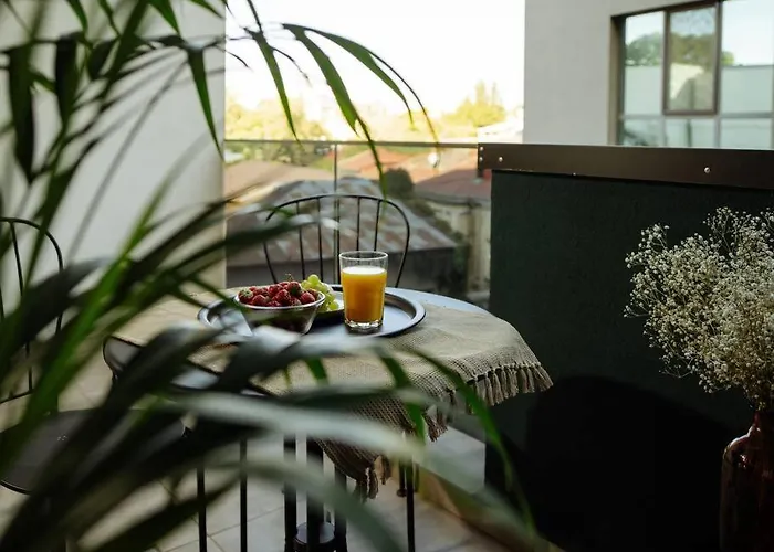 Apartman 6 - New Building & Parking *