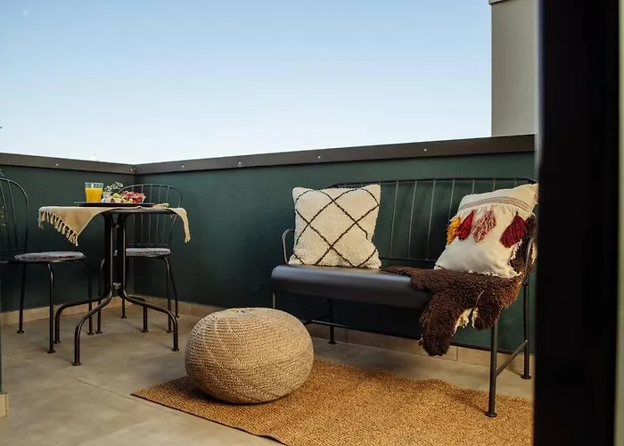 6 - New Building & Parking Apartment *