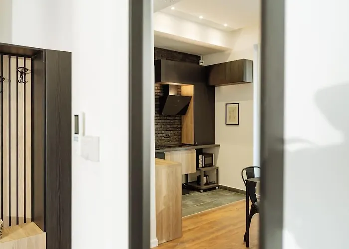 Apartman 6 - New Building & Parking